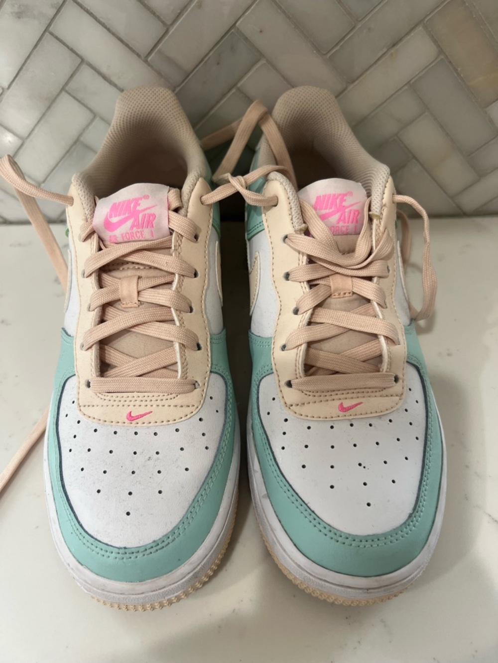 Nike Air Force 1  Shoes Mint Pink Boys big kids youth  size 6.5  women size 8.5